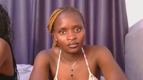 Azalea online show from November 16, 2025, 4:18 am