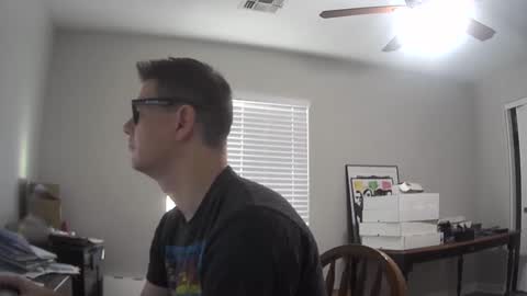 Snapshot of azsurfer39 chatting on December 4, 2024, 3:54 pm azsurfer39 online show from December 4, 2024, 3:54 pm