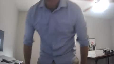 Snapshot of azsurfer39 chatting on January 7, 2025, 5:20 pm azsurfer39 online show from January 7, 2025, 5:20 pm