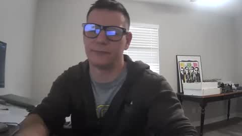 Snapshot of azsurfer39 chatting on January 13, 2025, 8:48 pm azsurfer39 online show from January 13, 2025, 8:48 pm