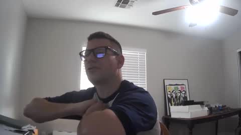 Snapshot of azsurfer39 chatting on February 11, 2025, 4:02 pm azsurfer39 online show from February 11, 2025, 4:02 pm