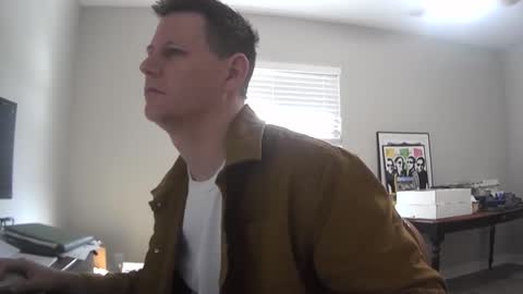 Snapshot of azsurfer39 chatting on March 7, 2025, 4:22 pm azsurfer39 online show from March 7, 2025, 4:22 pm