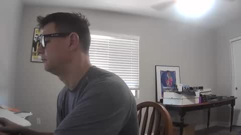 Snapshot of azsurfer39 chatting on September 9, 2025, 7:02 pm azsurfer39 online show from September 9, 2025, 7:02 pm