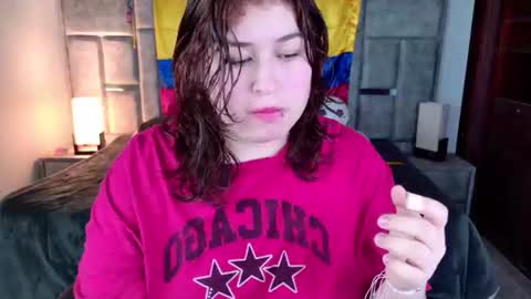 Snapshot of azul_veraa chatting on July 3, 2026, 12:22 pm Azul online show from July 3, 2026, 12:22 pm