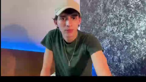 Snapshot of azulyfucsia chatting on October 2, 2025, 6:20 am nice boy online show from October 2, 2025, 6:20 am