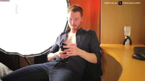 Azul online show from February 4, 2025, 6:27 pm