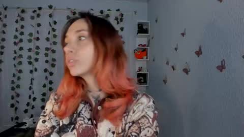 azumi saan online show from October 30, 2025, 3:19 am