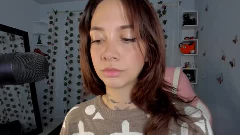 azumi saan online show from November 14, 2025, 3:16 am