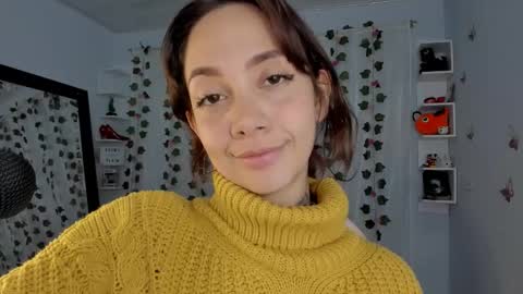 azumi saan online show from November 23, 2025, 3:06 am