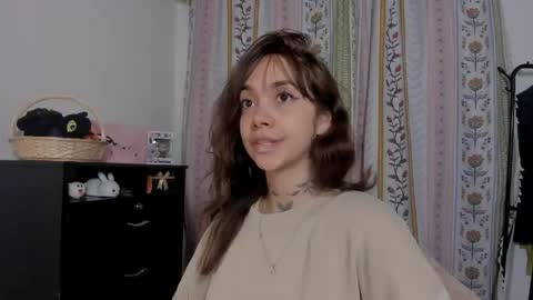 azumi saan online show from May 15, 2026, 2:40 am