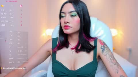 Azura online show from March 17, 2026, 7:17 pm