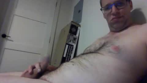 Snapshot of b21lundeen chatting on October 18, 2025, 7:47 pm your-personal-weener online show from October 18, 2025, 7:47 pm