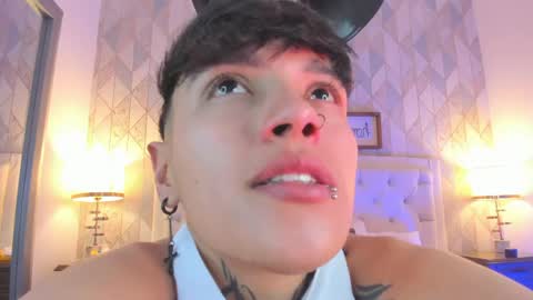 Anny online show from April 15, 2026, 3:46 am