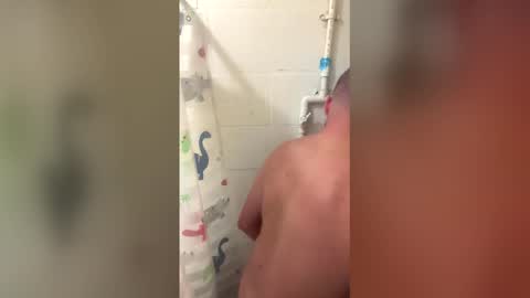 b44212157 online show from April 17, 2026, 9:56 am