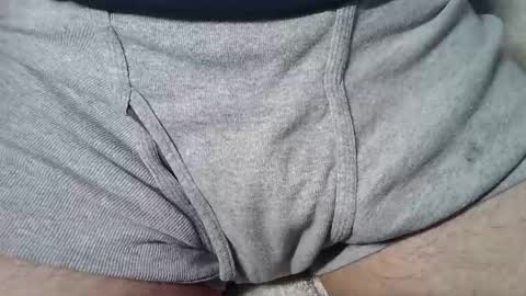 Snapshot of b4dman_ chatting on September 26, 2025, 5:00 am OneHitWonderr online show from September 26, 2025, 5:00 am