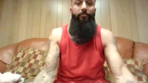 Snapshot of b713htx chatting on November 26, 2025, 8:48 am Miguel online show from November 26, 2025, 8:48 am