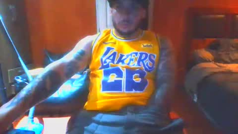 baadddboooy69 online show from September 19, 2025, 2:13 am