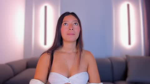 Katty  online show from March 12, 2025, 11:42 am