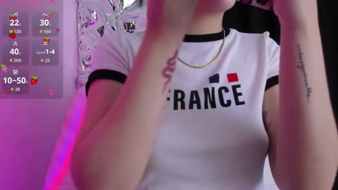 Queen B online show from January 10, 2026, 12:29 pm