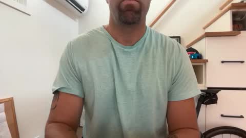 babeheater online show from December 3, 2025, 5:44 pm