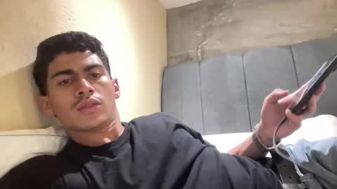 babelogan online show from February 15, 2026, 11:34 pm