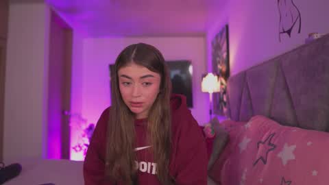 Samanta online show from November 2, 2025, 4:26 am