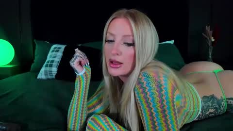 BabieLynn online show from March 18, 2026, 1:09 am