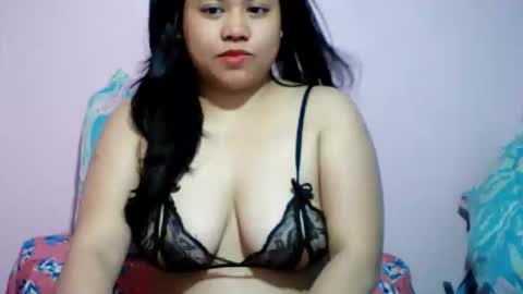 Snapshot of baby_brie chatting on February 4, 2026, 6:25 pm Welcome Guys Glad To See U here My Name is Brie Hope We have Good Time here online show from February 4, 2026, 6:25 pm