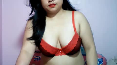Snapshot of baby_brie chatting on February 11, 2026, 5:51 pm Welcome Guys Glad To See U here My Name is Brie Hope We have Good Time here online show from February 11, 2026, 5:51 pm