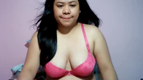 Snapshot of baby_brie chatting on February 18, 2026, 5:20 pm Welcome Guys Glad To See U here My Name is Brie Hope We have Good Time here online show from February 18, 2026, 5:20 pm