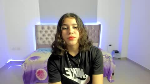 Snapshot of baby_glow01 chatting on October 9, 2025, 2:04 pm baby_glow01 online show from October 9, 2025, 2:04 pm