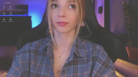 Snapshot of baby_gopn1k chatting on December 5, 2024, 5:04 am baby gopn1k online show from December 5, 2024, 5:04 am