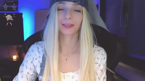 Snapshot of baby_gopn1k chatting on January 21, 2025, 2:59 pm baby gopn1k online show from January 21, 2025, 2:59 pm