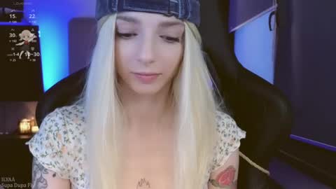 Snapshot of baby_gopn1k chatting on February 17, 2025, 5:14 am baby gopn1k online show from February 17, 2025, 5:14 am