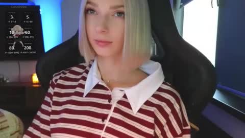 Snapshot of baby_gopn1k chatting on September 30, 2025, 5:01 am baby gopn1k online show from September 30, 2025, 5:01 am