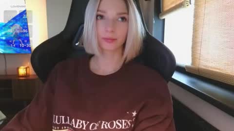 Snapshot of baby_gopn1k chatting on October 3, 2025, 5:15 am baby gopn1k online show from October 3, 2025, 5:15 am