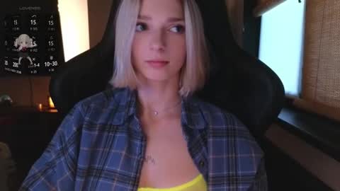 Snapshot of baby_gopn1k chatting on October 10, 2025, 3:00 pm baby gopn1k online show from October 10, 2025, 3:00 pm