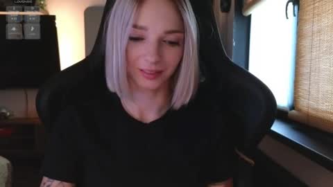 Snapshot of baby_gopn1k chatting on October 17, 2025, 5:10 am baby gopn1k online show from October 17, 2025, 5:10 am