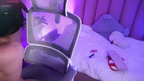 Baby june online show from May 16, 2026, 3:58 am