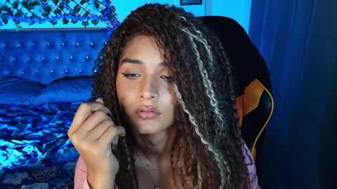 Snapshot of baby_kaliope chatting on February 18, 2025, 1:32 am Kaliope online show from February 18, 2025, 1:32 am