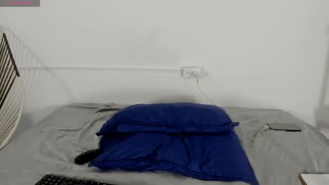 baby_keyshar online show from May 1, 2026, 11:37 am