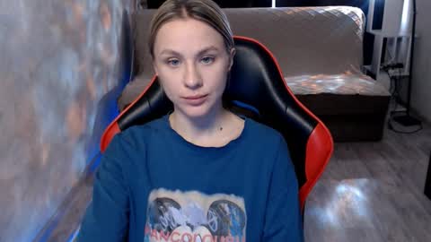 baby_kitte online show from March 6, 2026, 4:53 am