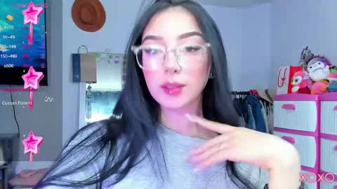 lily online show from October 6, 2025, 10:34 am