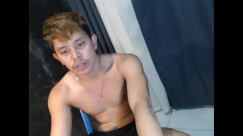 Max online show from March 27, 2026, 8:26 am