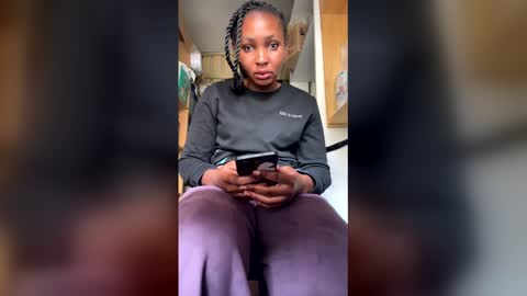 Snapshot of baby_nova chatting on February 23, 2026, 8:44 am baby_nova online show from February 23, 2026, 8:44 am