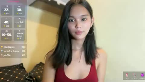 baby_zoexx online show from May 11, 2026, 4:04 pm