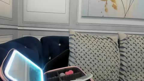 ANGEL online show from January 19, 2026, 10:08 am