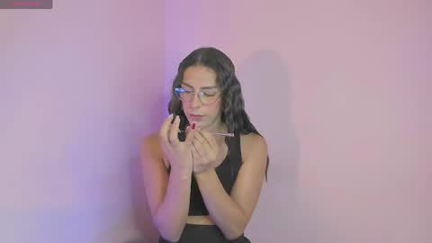 babybella online show from May 19, 2026, 8:37 pm