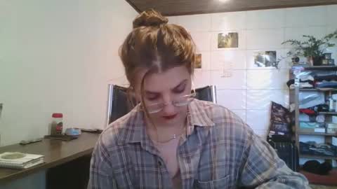 babydemon6 online show from April 29, 2026, 6:14 pm