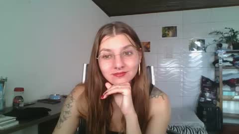 babydemon6 online show from April 30, 2026, 7:53 pm